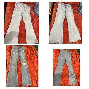 2 pairs of American Eagle Jeans! Both wide leg! In like new condition!